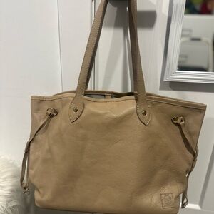 Oak River Company tote